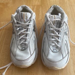 New Balance white sneakers size 7 1/2. Used.
